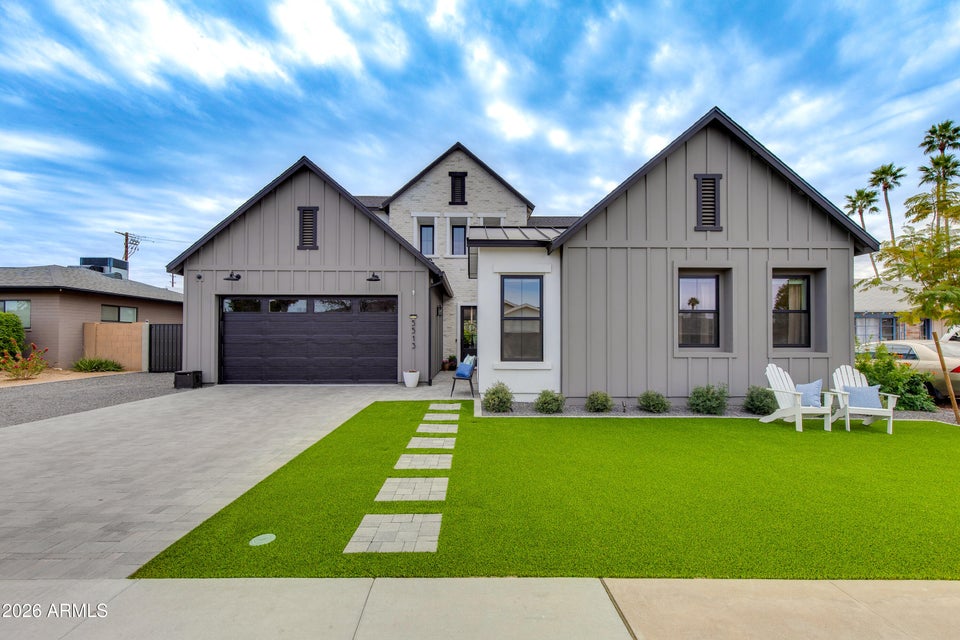 5513 East Verde Lane